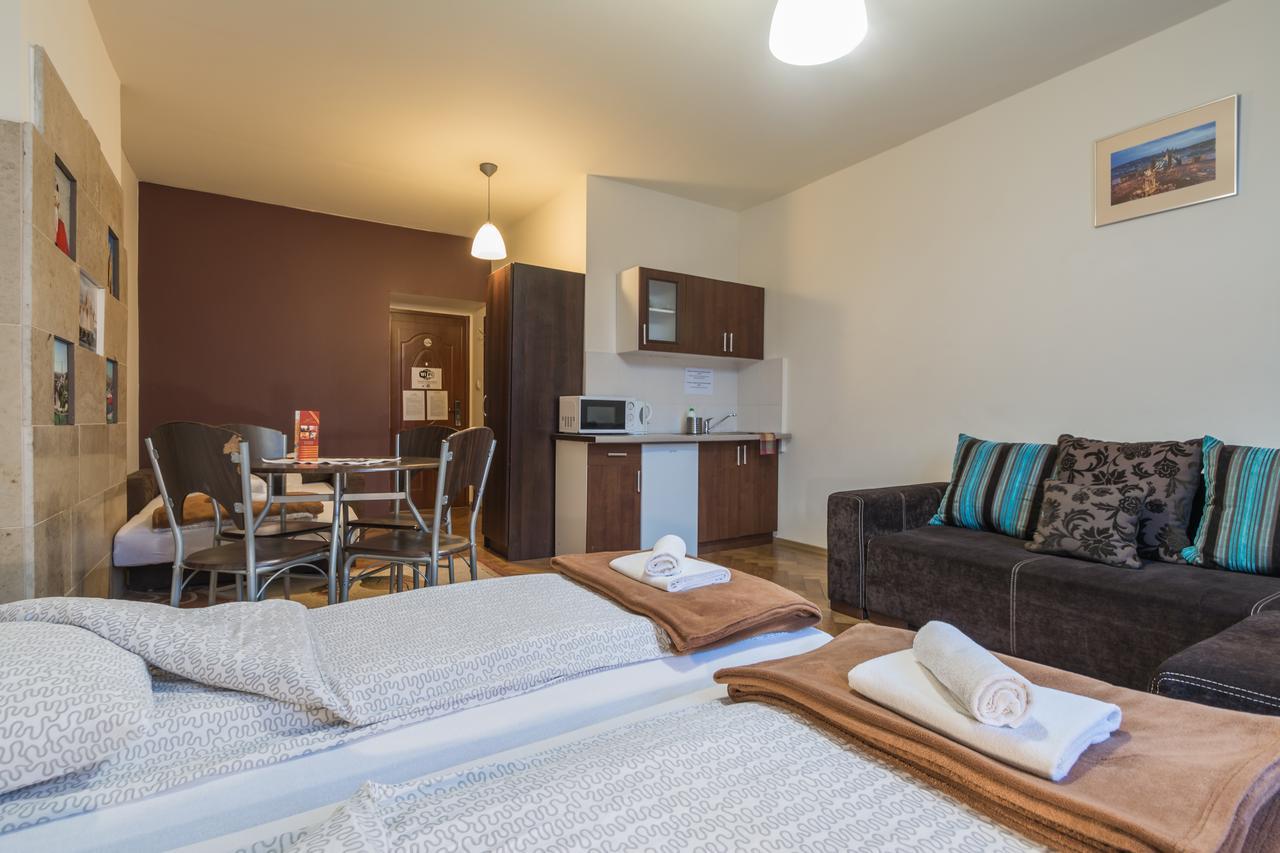 Euro-room & Apartament *
