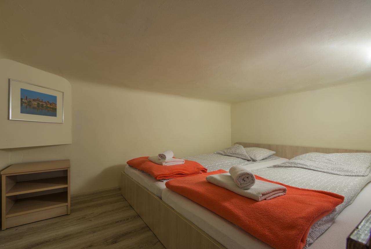 Apartament Euro-room &
