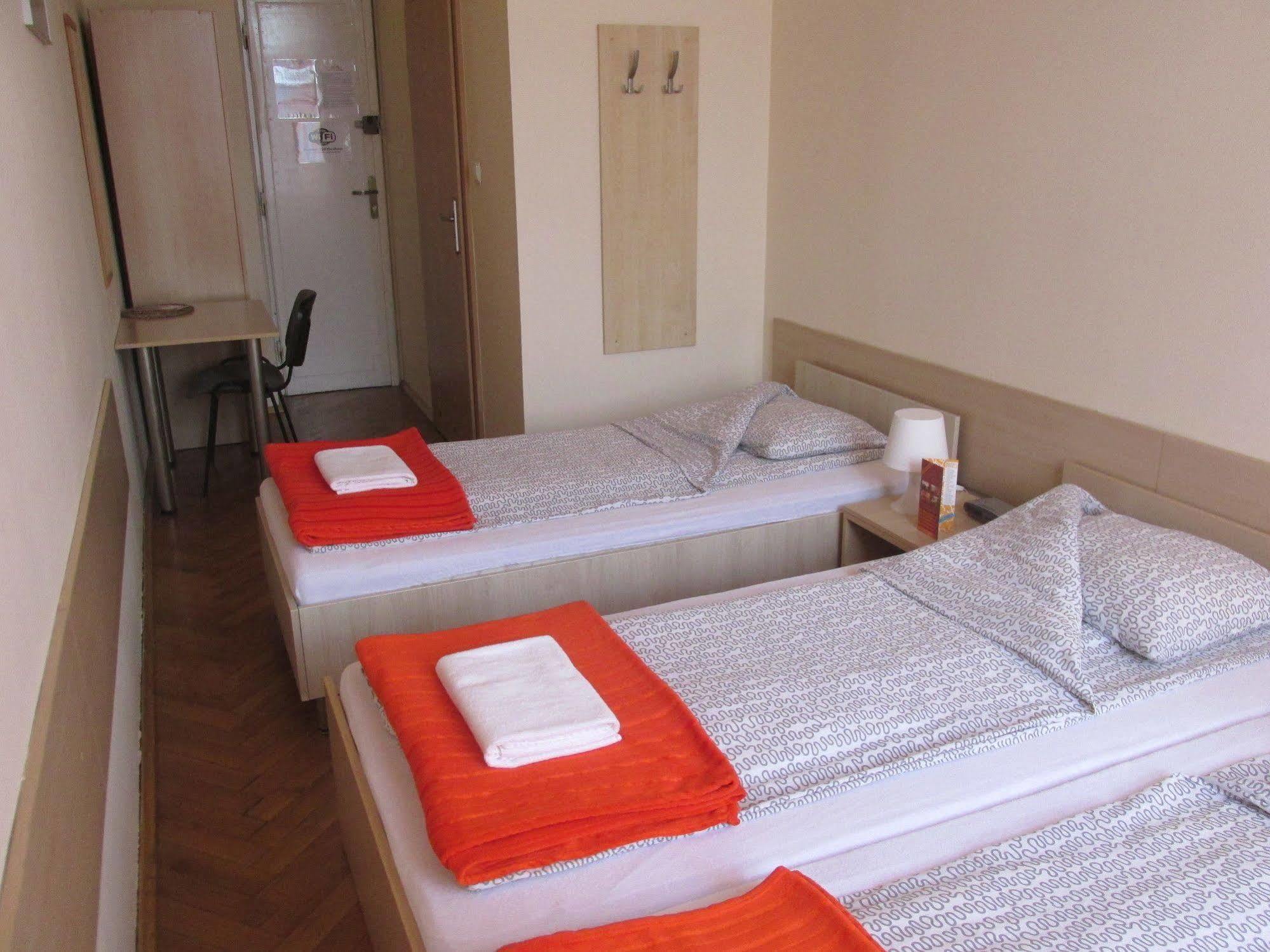 Euro-room & Apartament